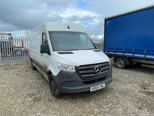 Mercedes-Benz Sprinter 316CDI L4 H3 RWD - KR69 VWL