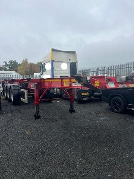 Dennison Skeletal Trailer - C564462