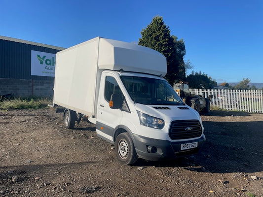 FORD TRANSIT 350 L4 2.0 TDCi 130ps Luton Van - BP67 GZG