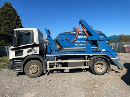 Scania P220 B 4X2 NZ Skip Loader - FN21 EJJ